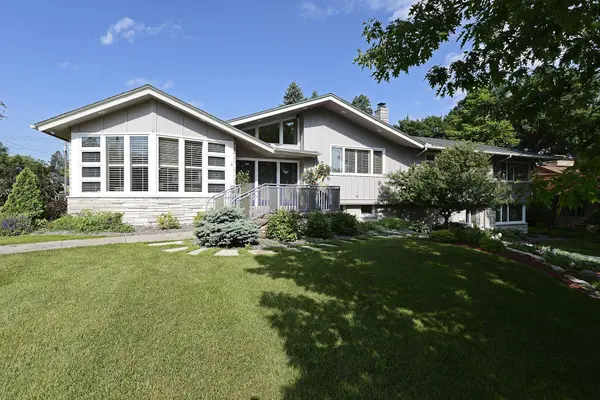 2544 Huntington AVE,  Saint Louis Park,  MN 55416