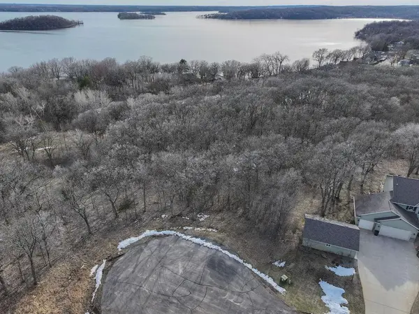 28413 Cherrywood RD, Paynesville, MN 56362