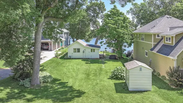3158 Butternut CIR NW, Prior Lake, MN 55372