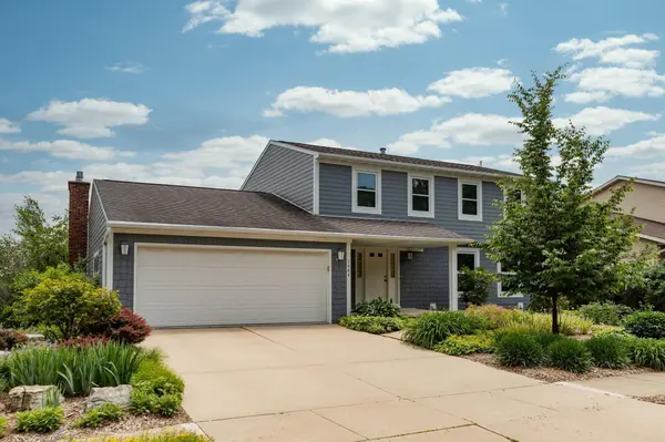 1406 21st AVE NE, Rochester, MN 55906