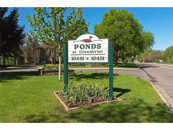 10451 Greenbrier RD #316, Minnetonka, MN 55305
