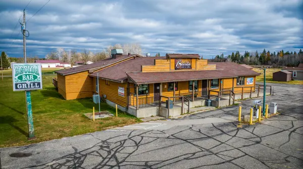 13718 County 9, Becida, MN 56678