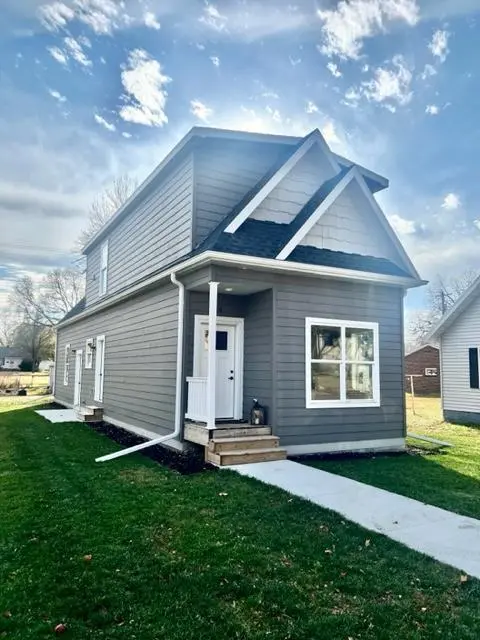 516 E Elm ST, Redwood Falls, MN 56283