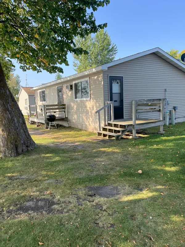 35686 Rush Lake LOOP #2, Rush Lake Twp, MN 56571