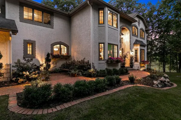 2314 Old Beach RD, Minnetonka Beach, MN 55391