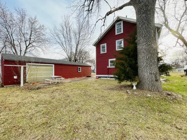 839 Clement ST, Worthington, MN 56187