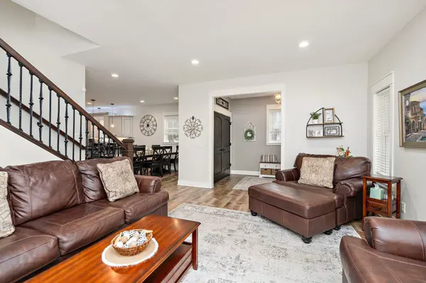 5234 Grand AVE, White Bear Twp, MN 55110