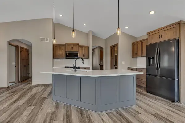 1932 Sandstone LOOP S, Sartell, MN 56377