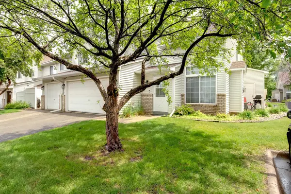 1731 Riverwood DR, Burnsville, MN 55337