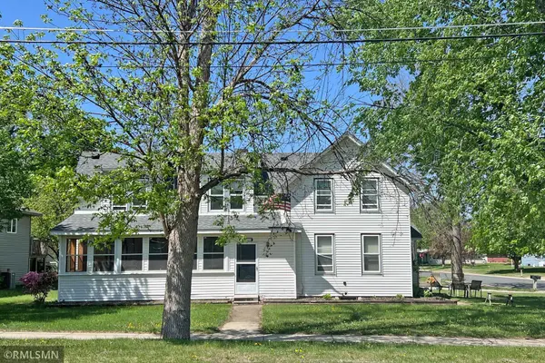 900 Hoffman ST W,  Cannon Falls,  MN 55009