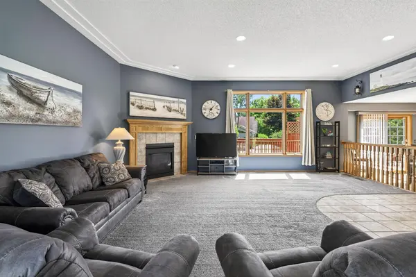 4133 Sunset TRL N, Brooklyn Park, MN 55443