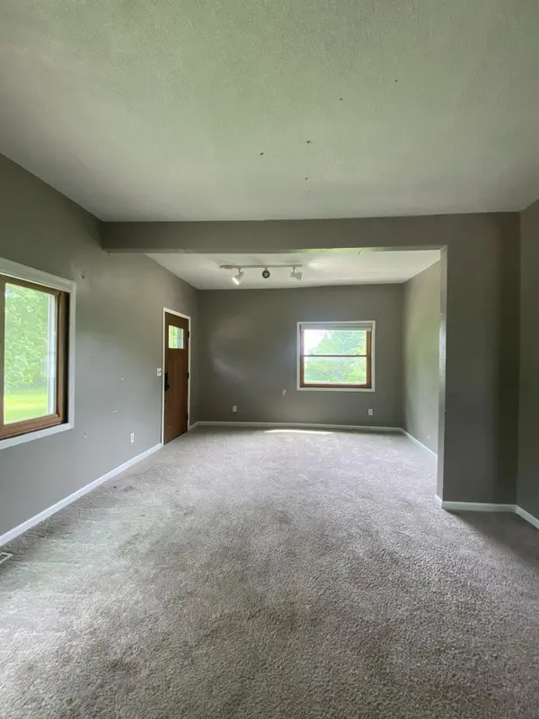104 NE 3rd ST, Buffalo Lake, MN 55314
