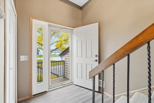 14798 Embry PATH, Apple Valley, MN 55124