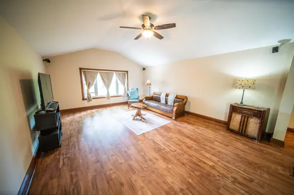2139 19th ST NW, Rochester, MN 55901