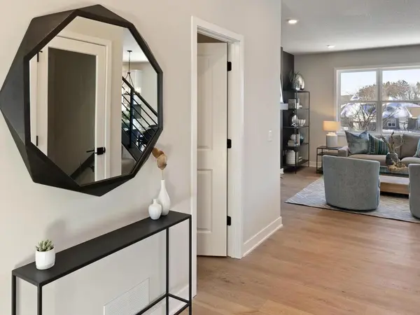 7881 Austin WAY, Inver Grove Heights, MN 55077