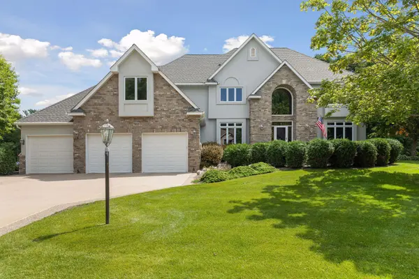 960 Bayside LN, Mound, MN 55364