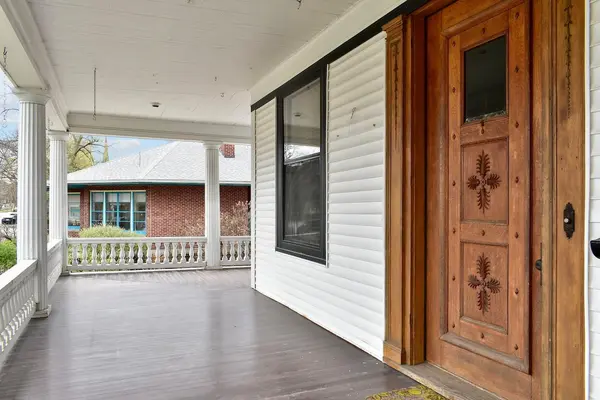 265 W Broadway ST, Winona, MN 55987