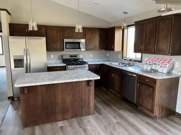 940 2 1/2 AVE SW, Rice, MN 56367