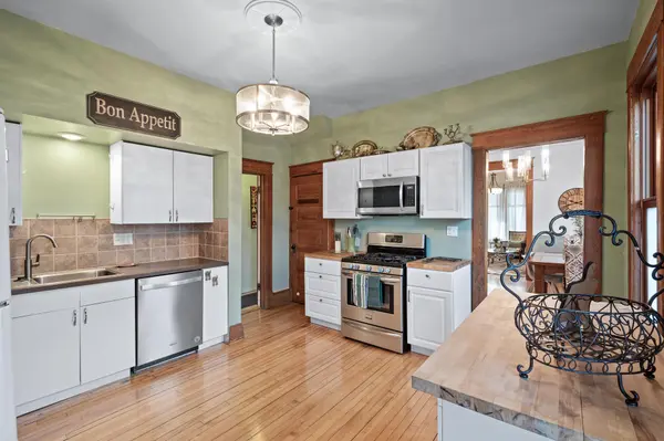 1005 Mclean AVE, Saint Paul, MN 55106