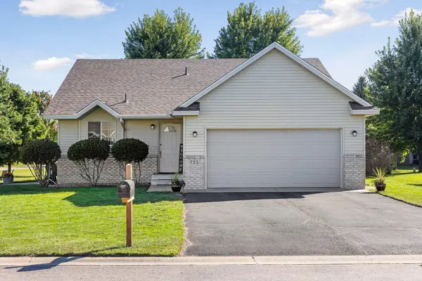 723 Ochotto Lake DR, Avon, MN 56310