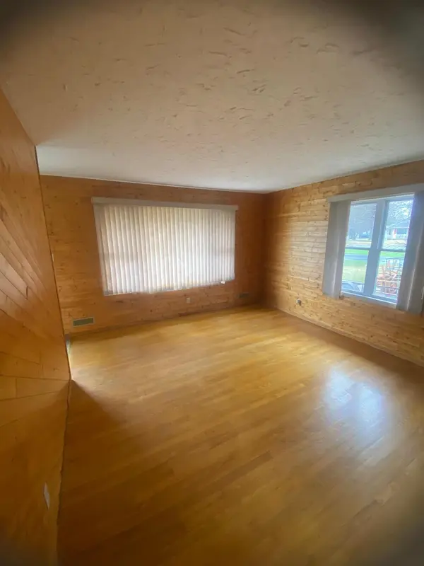 39 S Erie ST, Aurora, MN 55705