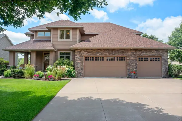 6263 W Shadow Lake DR, Lino Lakes, MN 55014