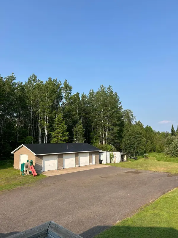 7424 Ely Lake DR, Fayal Twp, MN 55734