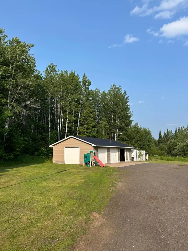 7424 Ely Lake DR, Fayal Twp, MN 55734
