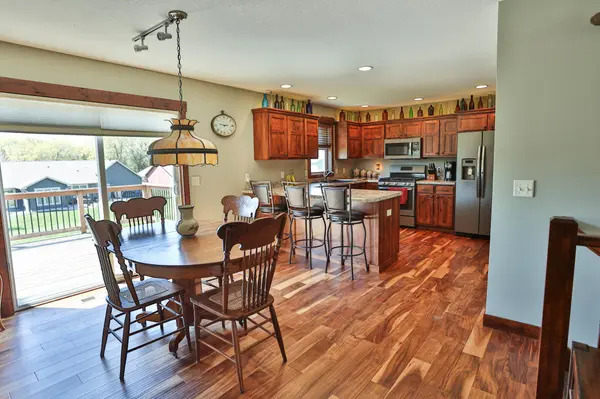 2323 Aurora CIR, River Falls, WI 54022