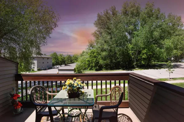 1825 Perlich AVE #206, Red Wing, MN 55066