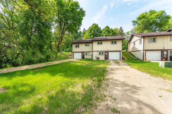 415 2nd AVE SE, Pelican Rapids, MN 56572