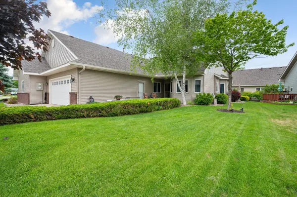 145 Bluebird LN, Clearwater, MN 55320