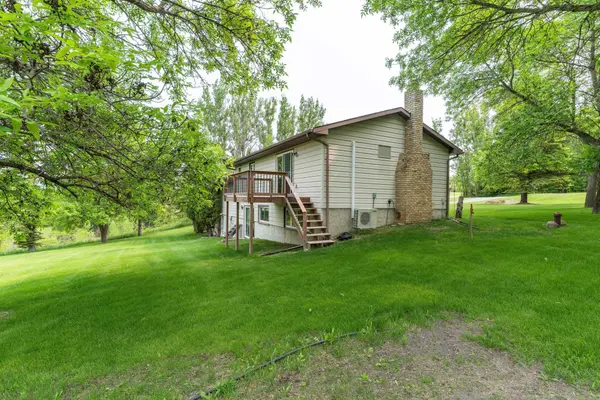 23725 240th AVE, Aurdal Twp, MN 56537