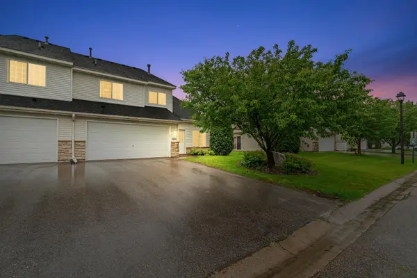 1650 Patriot LN, Waconia, MN 55387