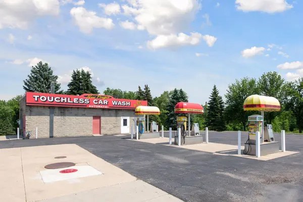 201 4th AVE NW, New Prague, MN 56071