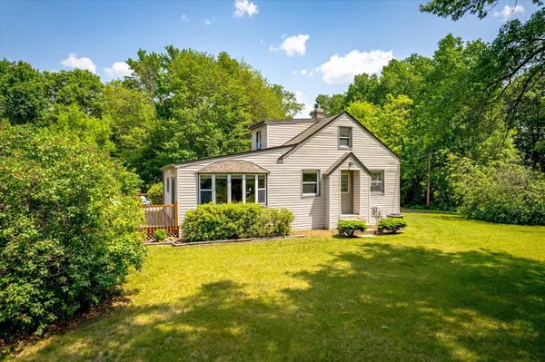 16957 E Lake Netta DR NE, Ham Lake, MN 55304