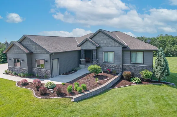 6315 386th ST, Sartell, MN 56377