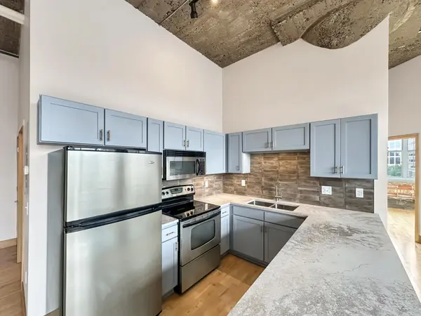 521 S 7th ST #416, Minneapolis, MN 55415