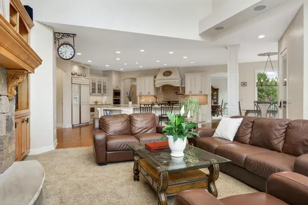 21016 France BLVD, Lakeville, MN 55044