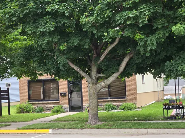311 Maine AVE, Adrian, MN 56110