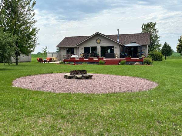 9 W Clear Lake DR, Lake Belt Twp, MN 56121