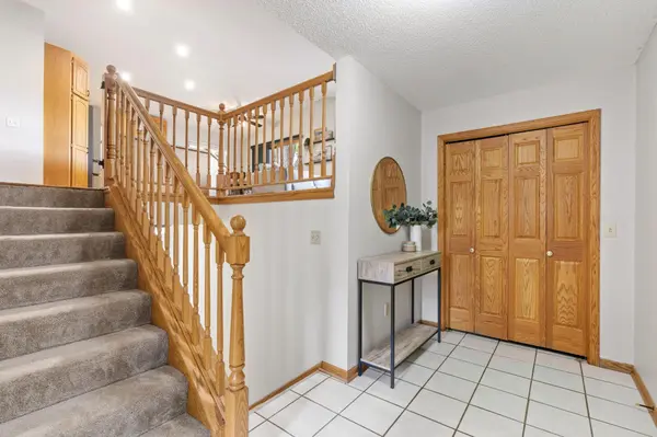 10700 Hummingbird ST NW, Coon Rapids, MN 55433