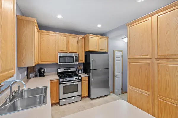 13659 Brick PATH, Rosemount, MN 55068