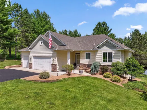 13725 Maxwell RD, Chisago Lake Twp, MN 55013