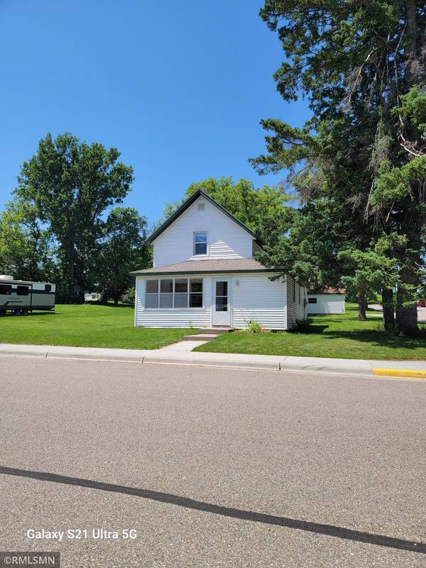 150 Gillis AVE S,  Browerville,  MN 56438