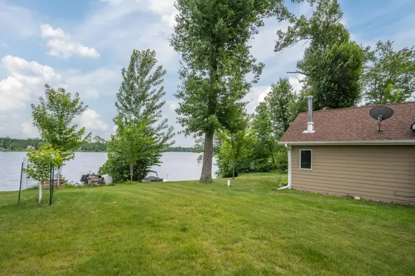1674 W White Ash DR, Apple River Twp, WI 54810