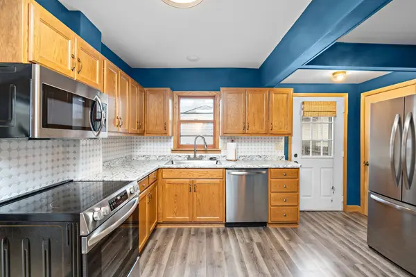 12710 Newell Ave, Lindstrom, MN 55045