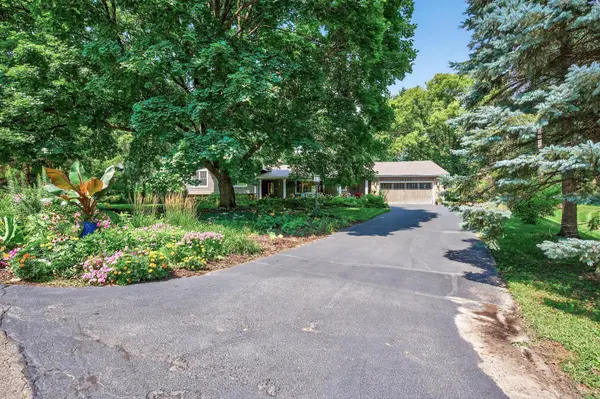 15124 Lynn TER, Minnetonka, MN 55345