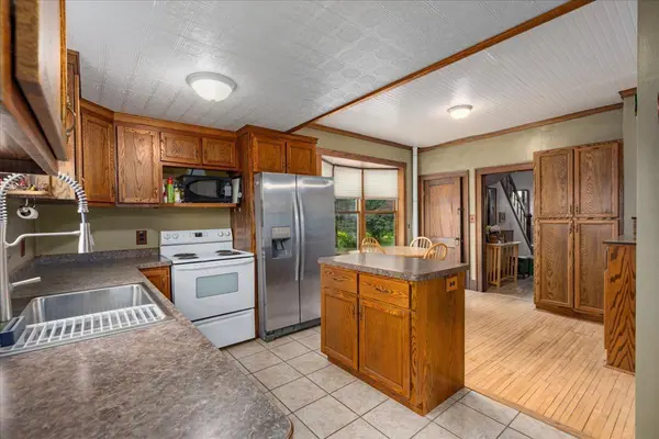 W5183 690th AVE, Martell Twp, WI 54003