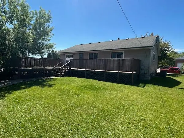 504 NW 8th AVE, Grand Rapids, MN 55744